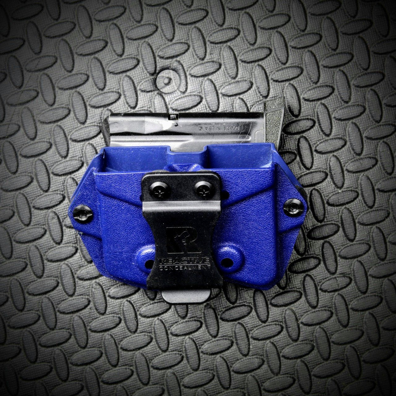 React Defender OWB Double Mag Carrier Mag Holster Mag Pouch - Dual Color CF/ Blue (Pre-made) Kydex Holsters and Mag Pouches