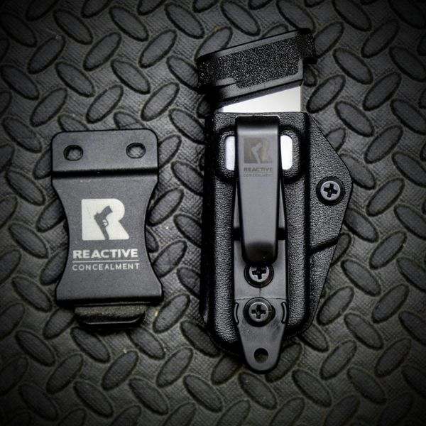 React Undercover Deep Concealment Single Mag Carrier